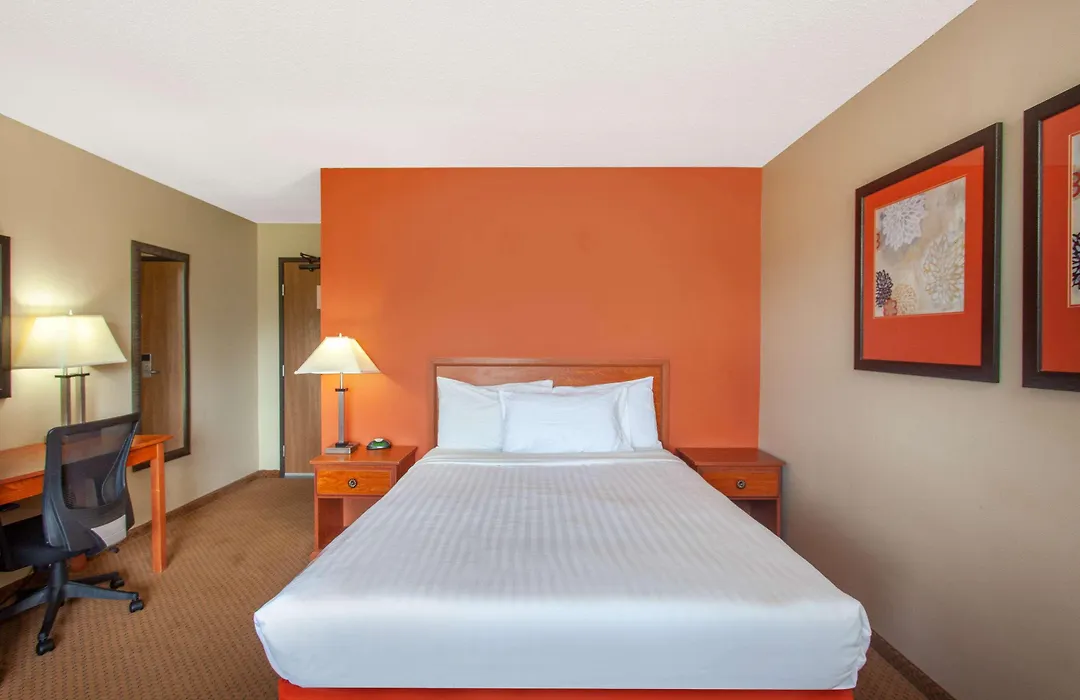 Americinn Willmar-1