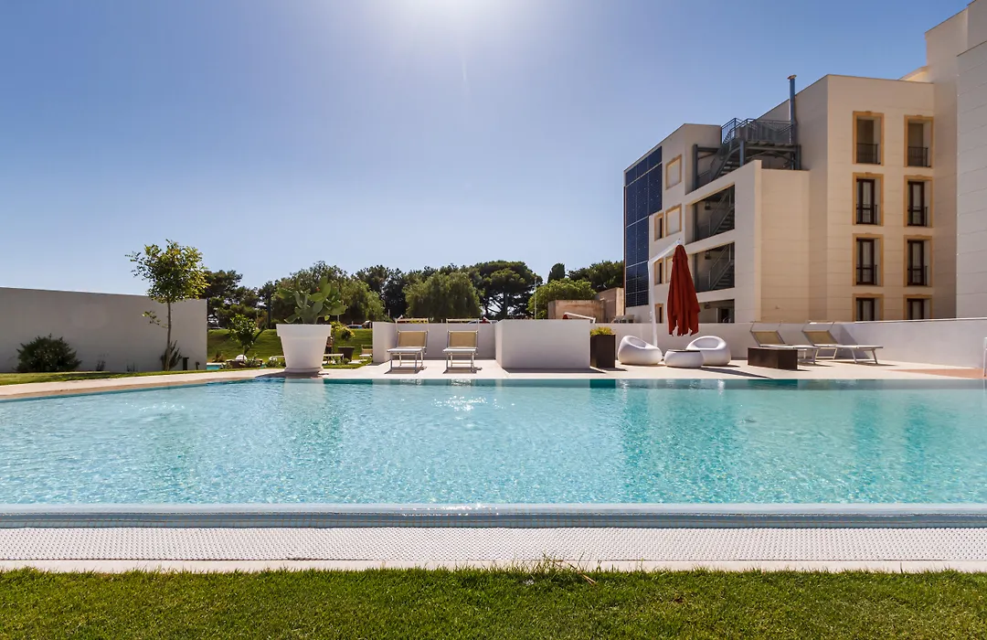 Seawater Hotel Bio & Beauty Spa-1