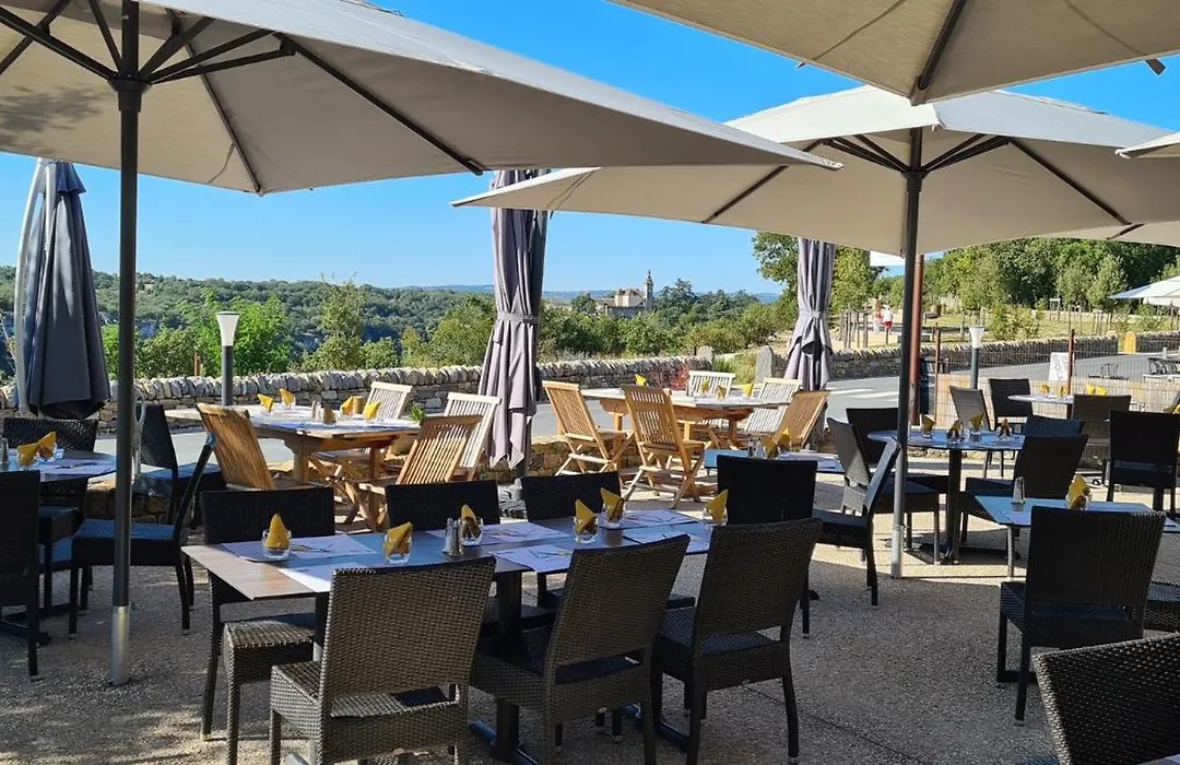 Logis Hôtels - Le Bellaroc - Hôtel 2 étoiles et Restaurant-1
