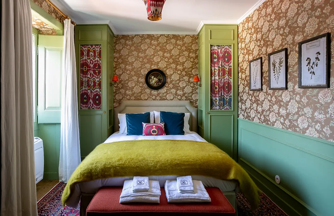 Rosegarden Essence Sintra Al - By Unlock Hotels-1