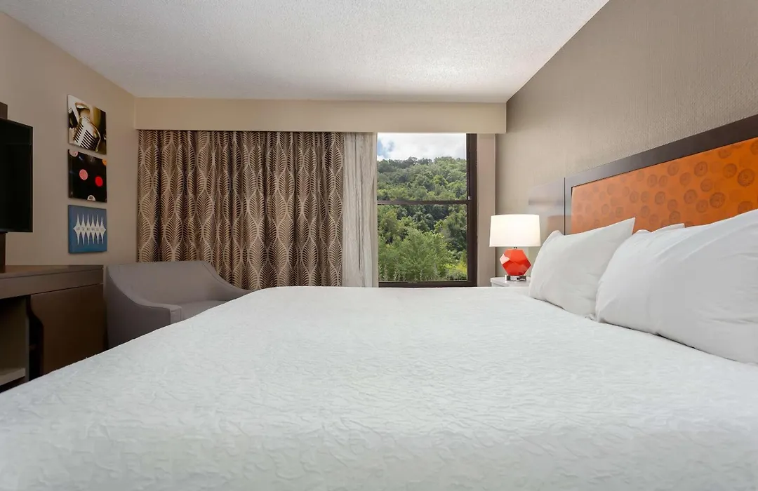 Hampton Inn Bristol-1