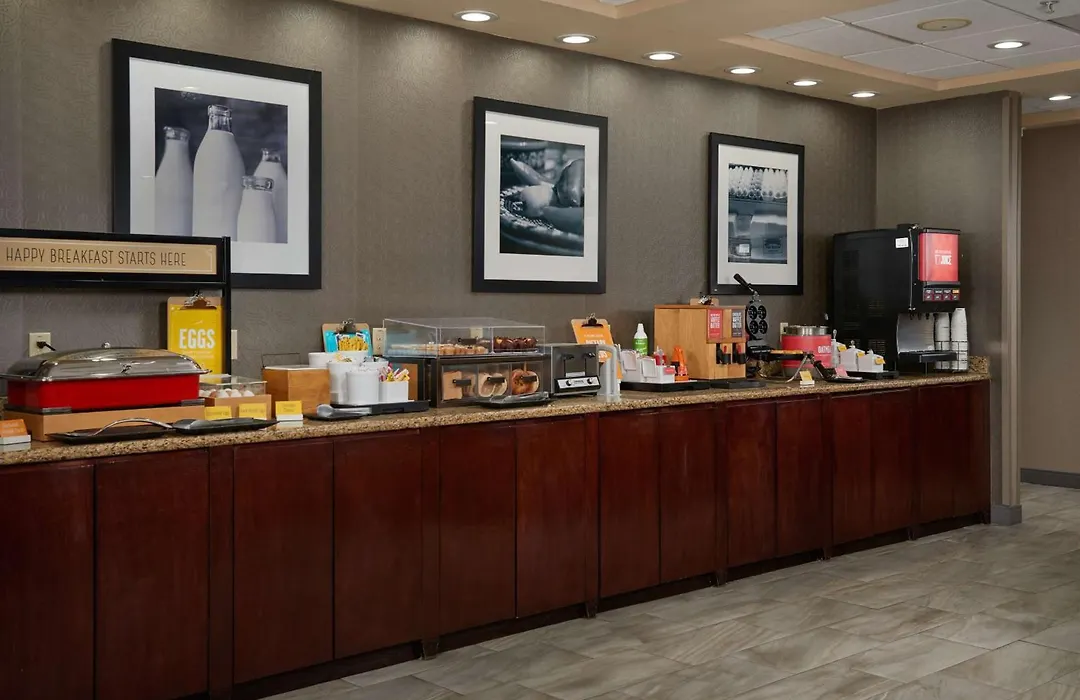 Hampton Inn Eagle Pass-1