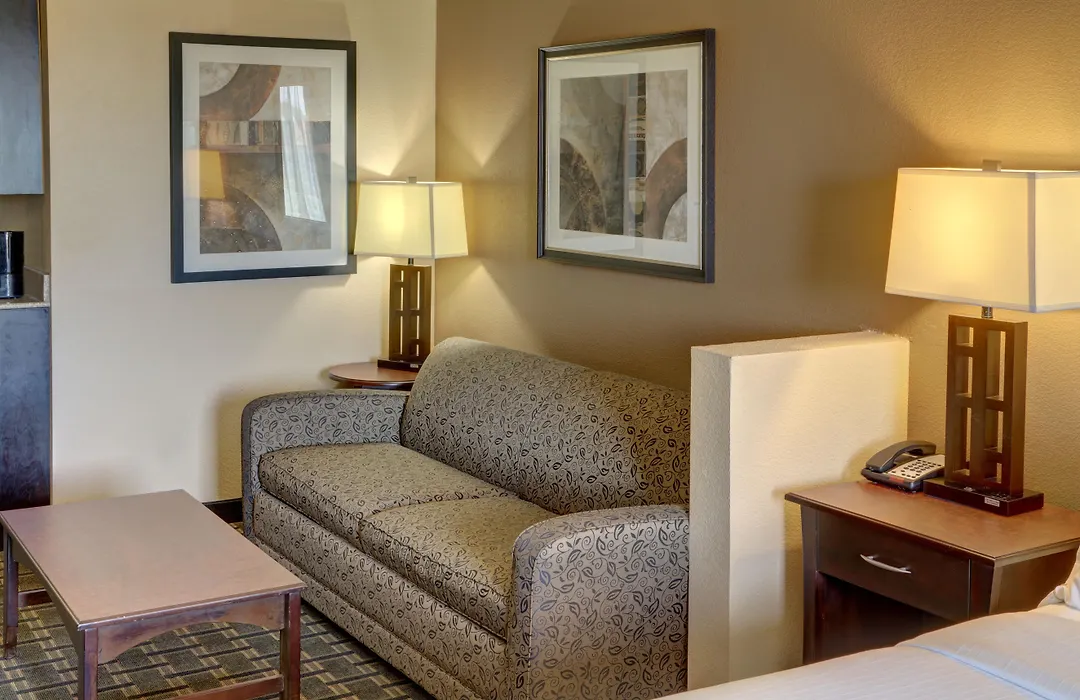Holiday Inn Express Hotel & Suites Huntsville By Ihg-1
