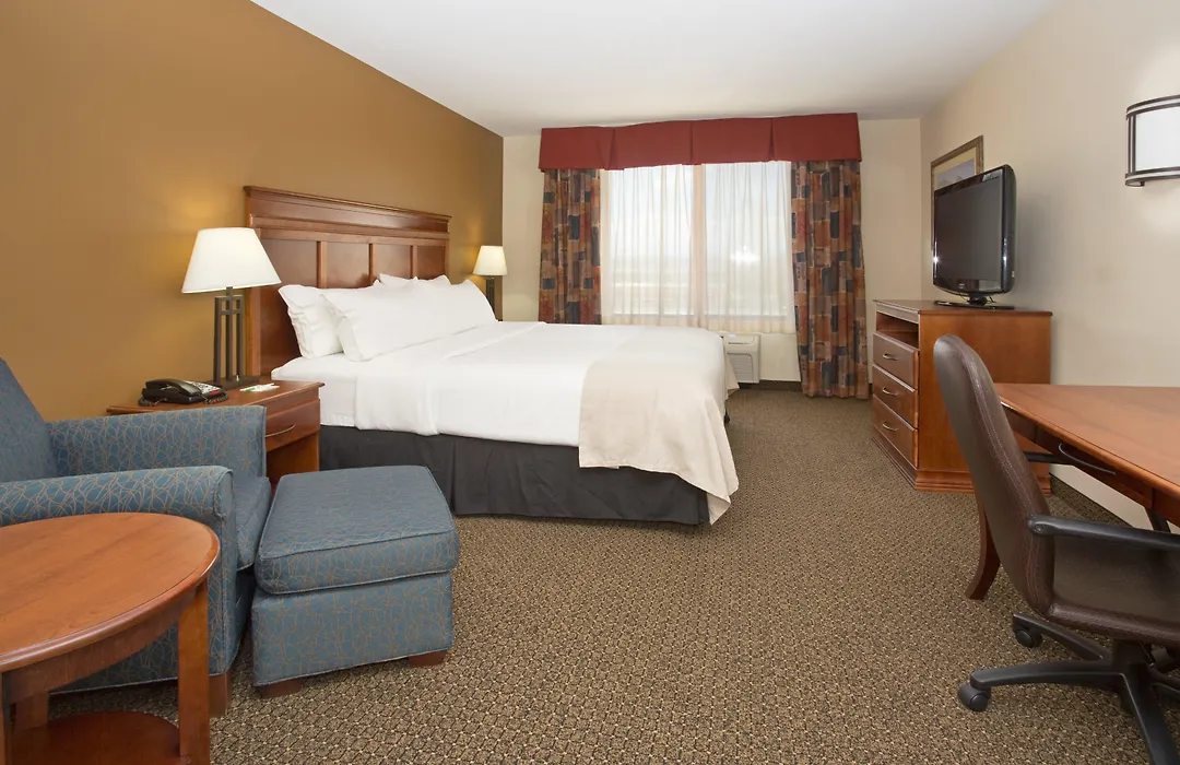 Holiday Inn Express & Suites Trinidad By Ihg-1