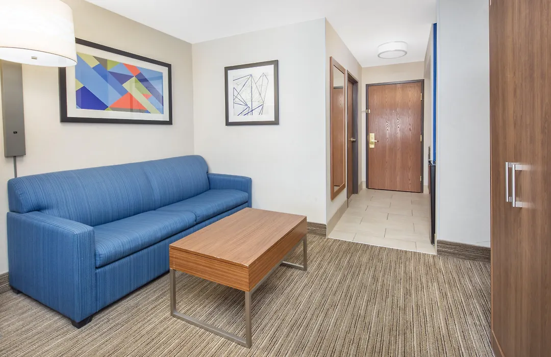 Holiday Inn Express Hotel & Suites Bishop By Ihg-1