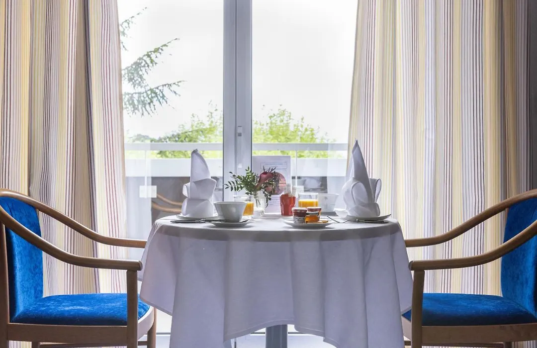 Hôtel Savoie Leman-1