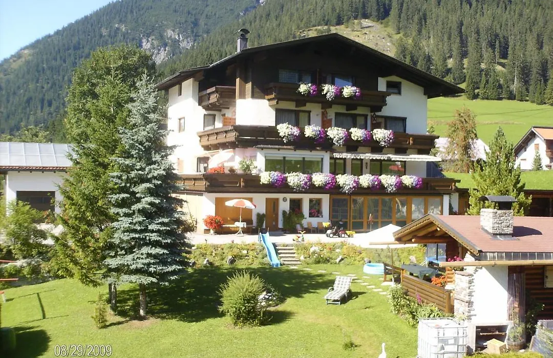 Gaestehaus Bergland-1