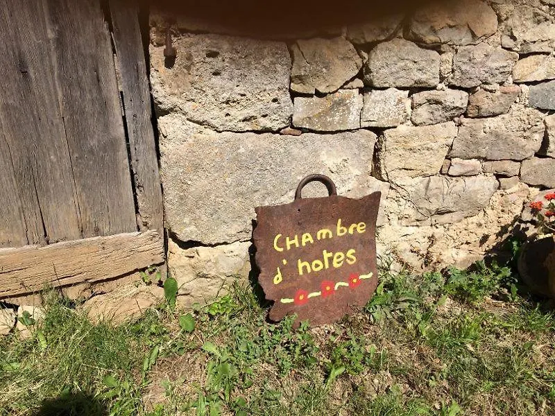 Deux chambres d hôtes attenantes avec salon salle à manger privatif en Cévennes Gardoises-1