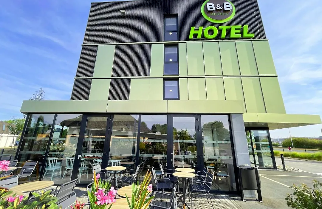 B&B HOTEL Compiègne-1