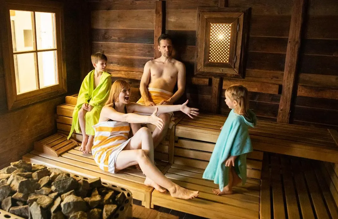 Familien Wellness Hotel Seeklause mit großem Abenteuerspielplatz Piraten-Insel-Usedom-1
