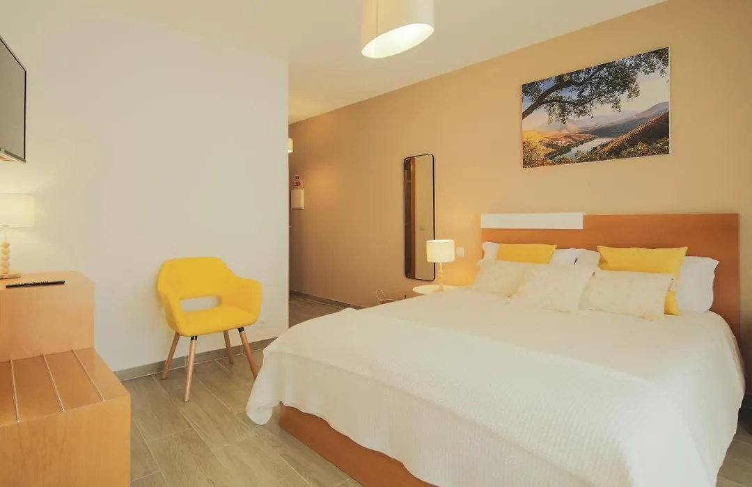 Casa Dos 4 Caminhos - Guest House Douro-1