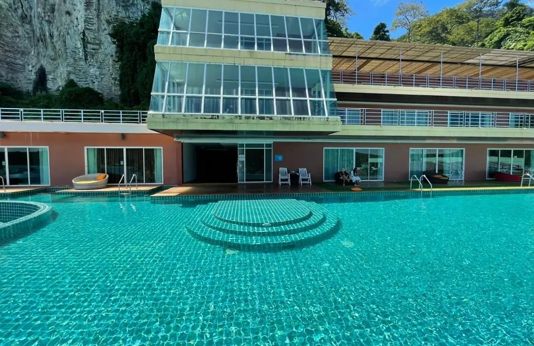 Phi Phi Cliff Beach Resort-1