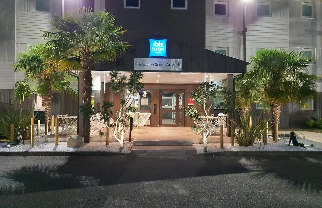 Hotel Ibis Budget Deauville-1