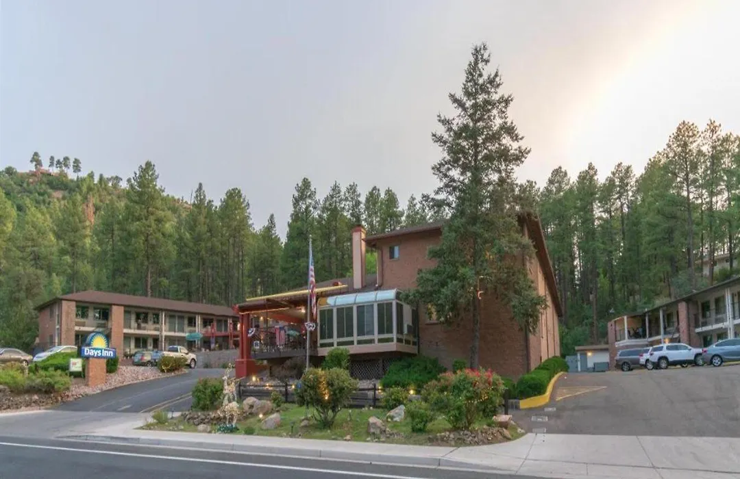 Days Inn By Wyndham Prescott-1