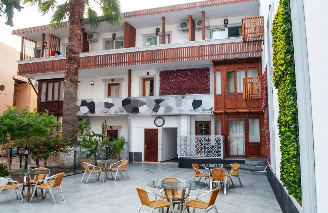 Hotel Bleu Nuit-1