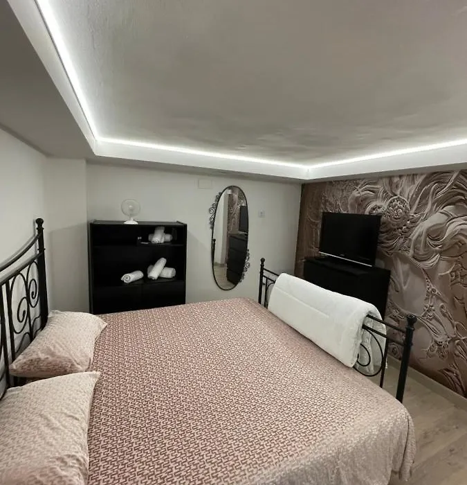Luxury Spar-1