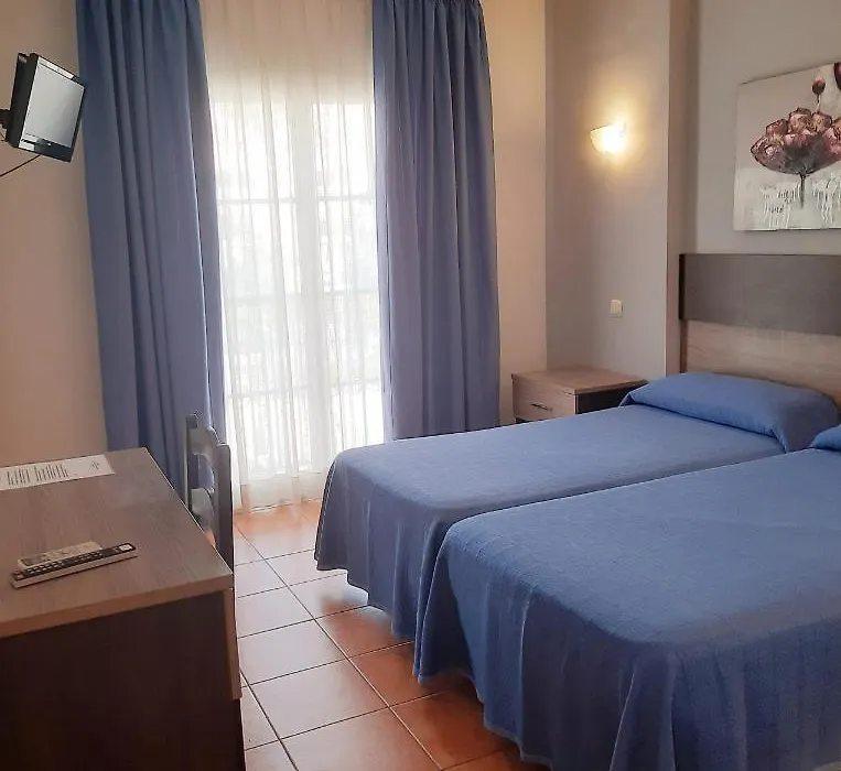 Hostal La Colonia-1
