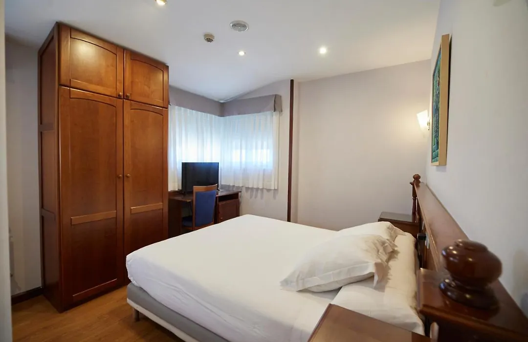 Hotel Villalegre-1
