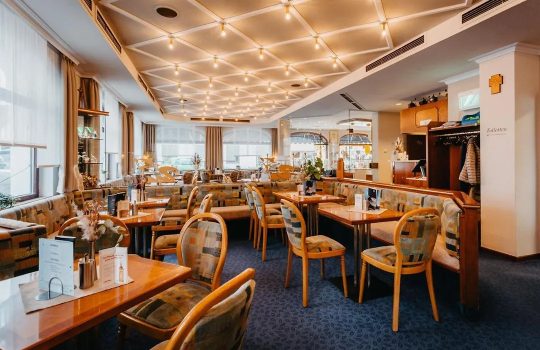 Hotel garni Fuchs-1