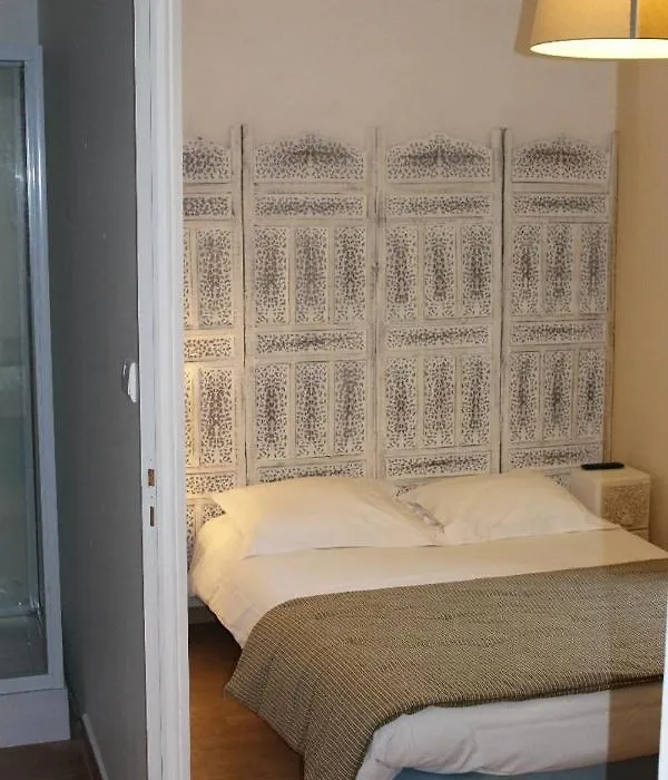 Hotel Le XIV-1
