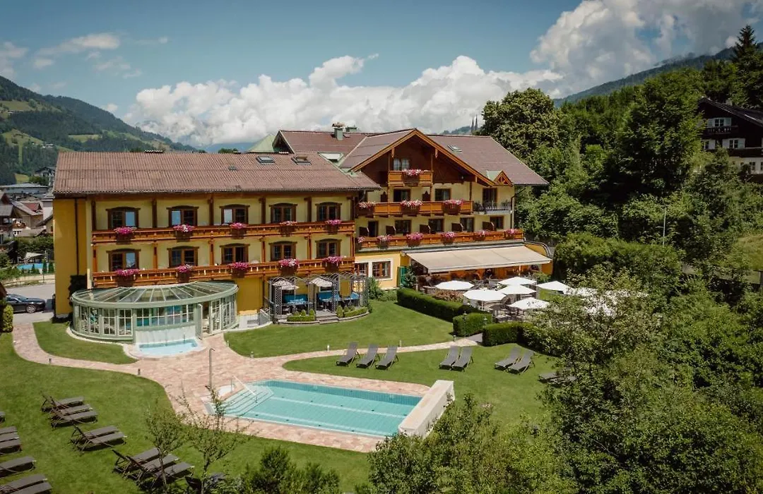 Hotel Lerch-1