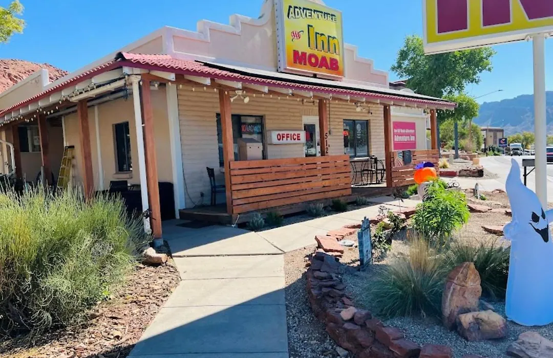 Adventure Inn Moab-1