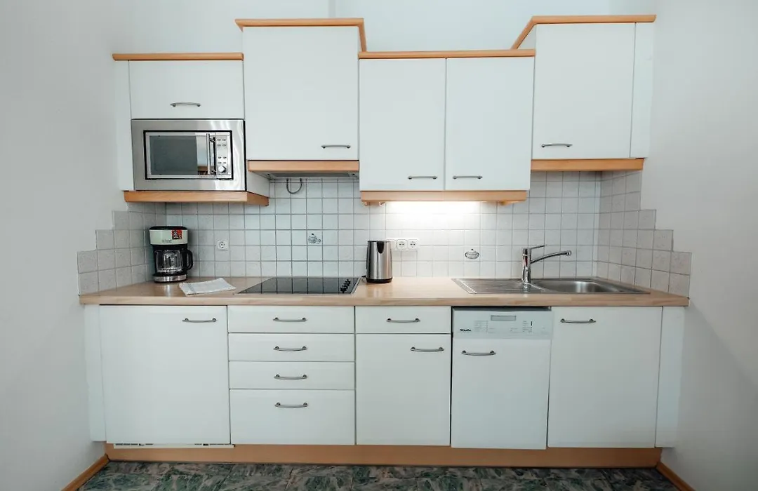 Zimmer & Ferienwohnungen Dandler-1