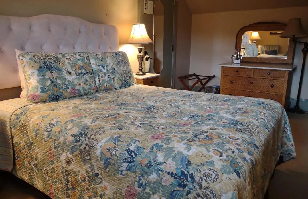 The Lafayette Inn-1
