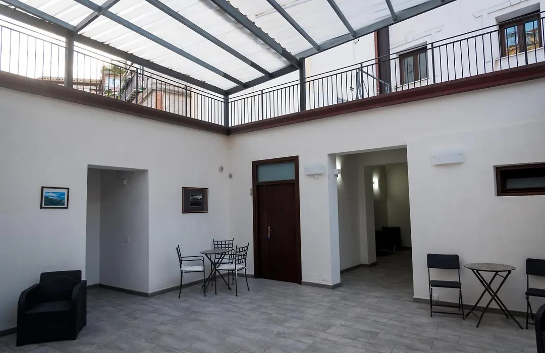 Alla Loggia Del Gattopardo-1