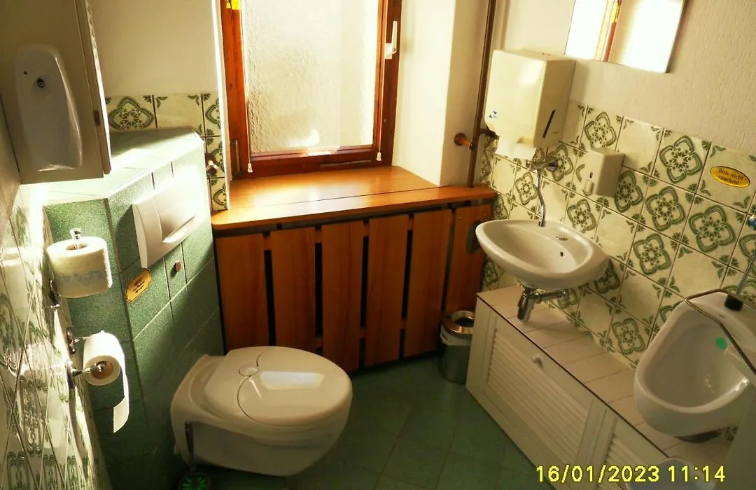 Gaestezimmer Zittau - Bed & Breakfast-1