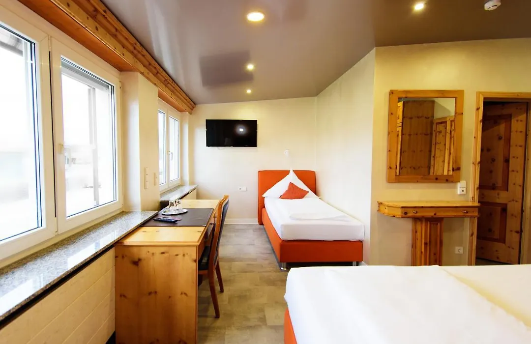 Hotel Bohn-1