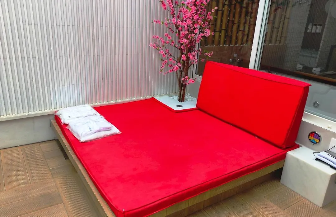 Motel Le Monde (Adults Only)-1