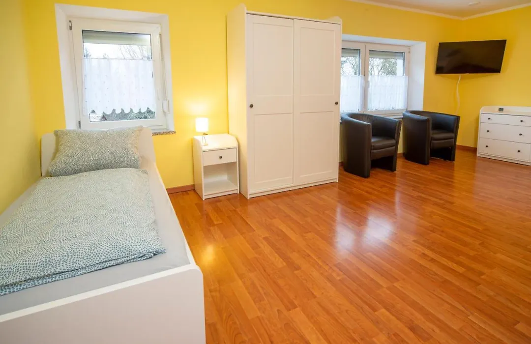 Monteur-/ Arbeiter-Apartment_ Wohnung 4-1