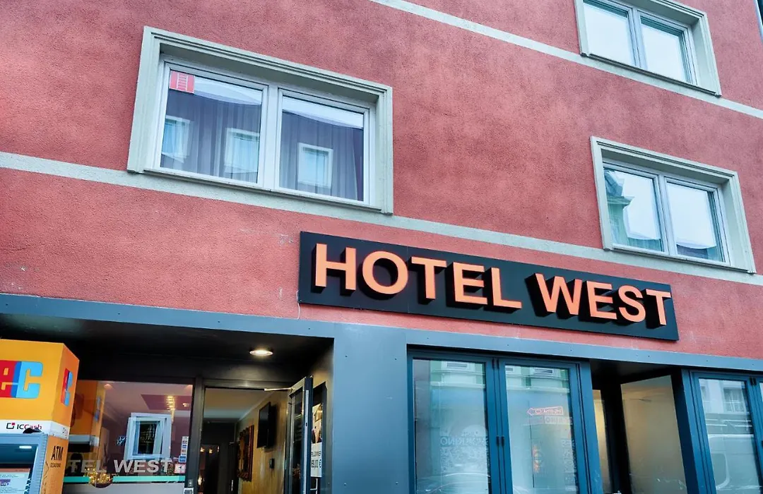 Hotel West-1