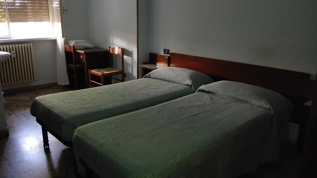 Hotel Mira-1
