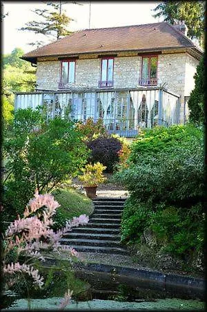 La Pluie de Roses-1
