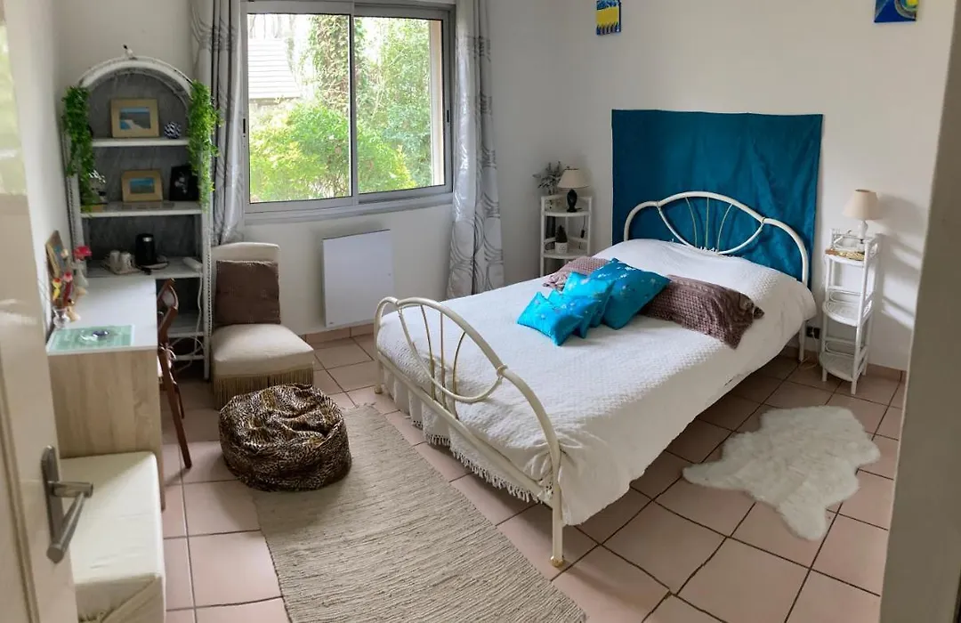 Maison Chevreuse, chambre chez l'habitant-1