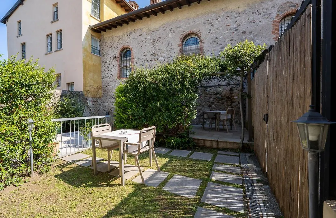 Romantic B&B Il Piccolo Paradiso-1