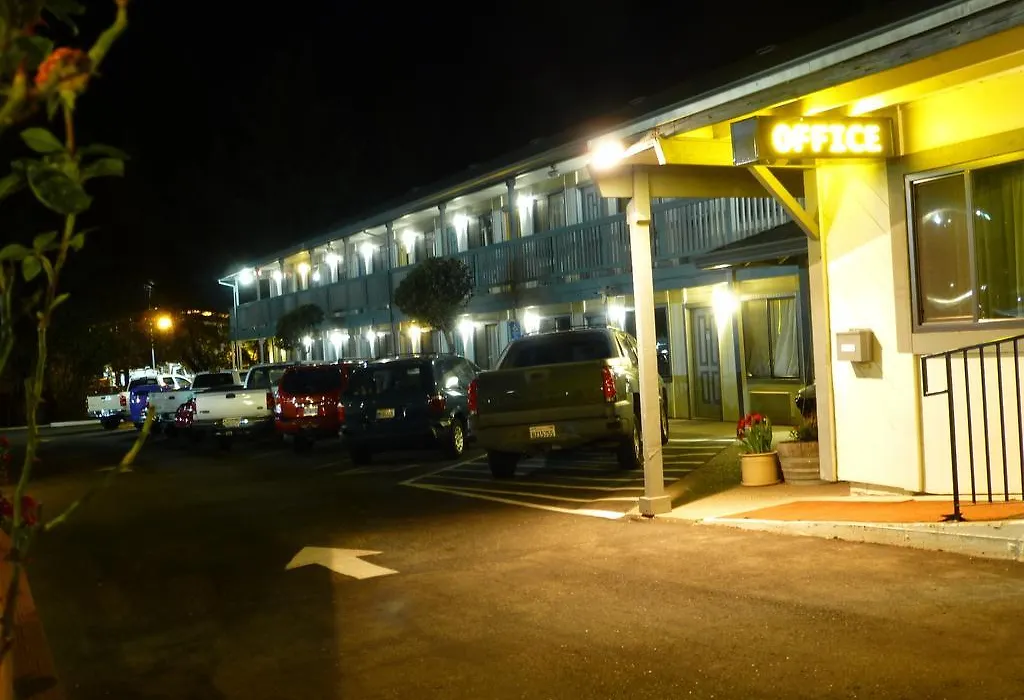 Gold Country Inn-1