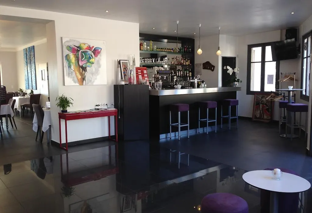 Hotel La Cigale-1