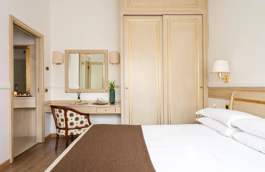 Hotel Romana Residence-1