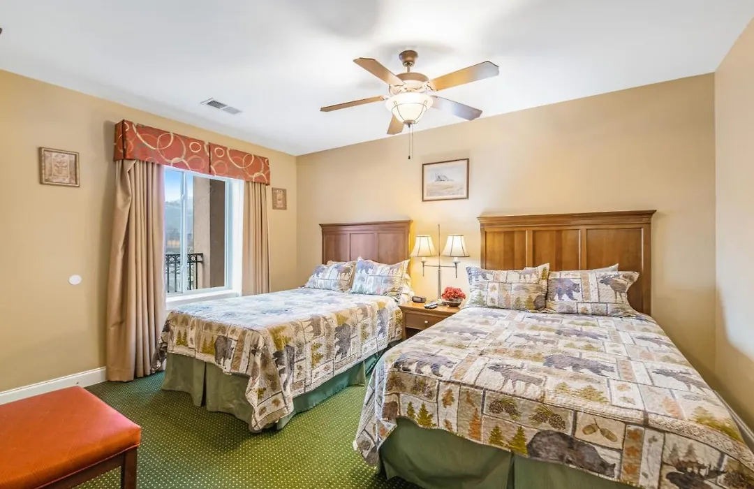 Summit Manor Condos Unit B3052-1