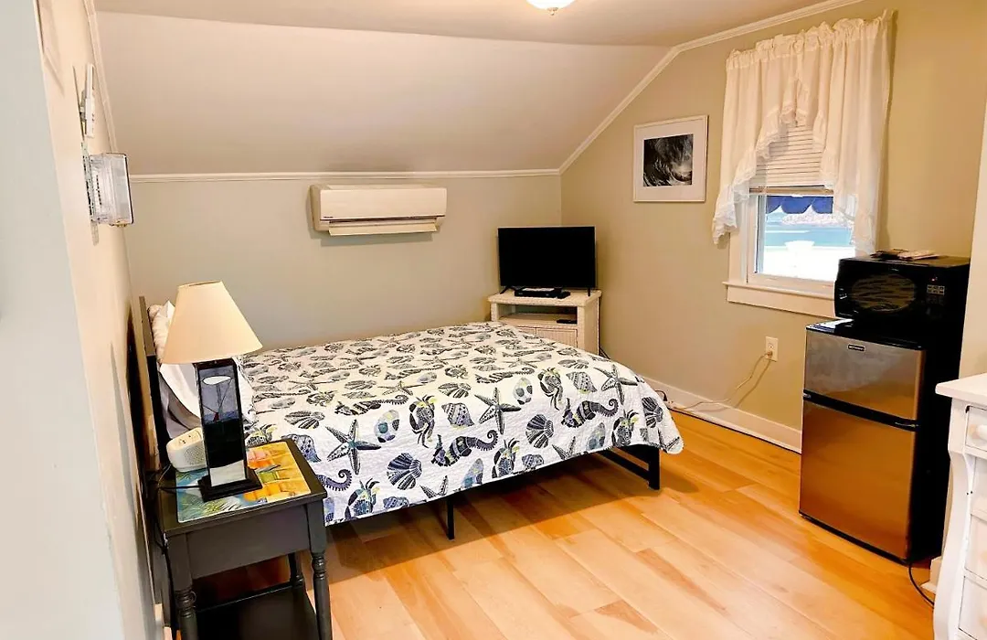 Sandy Neck Motel-1