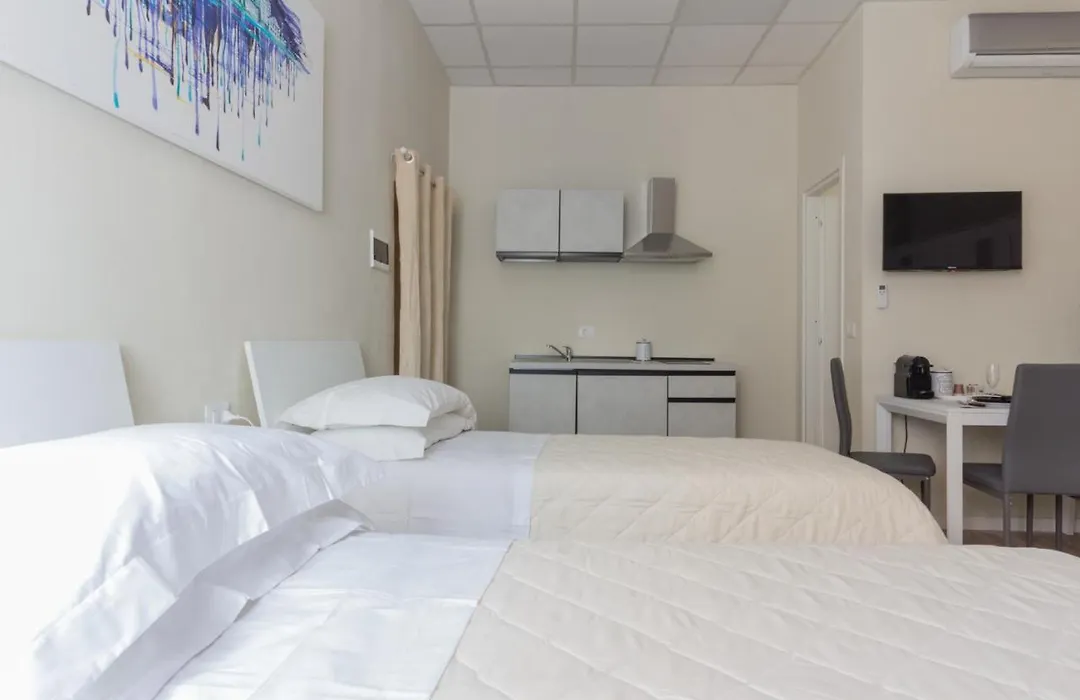 Center Rooms-1