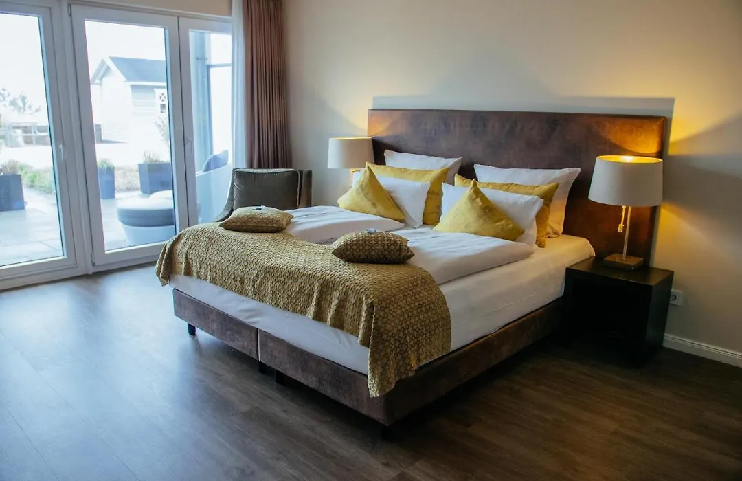 Strandhotel Luv-1