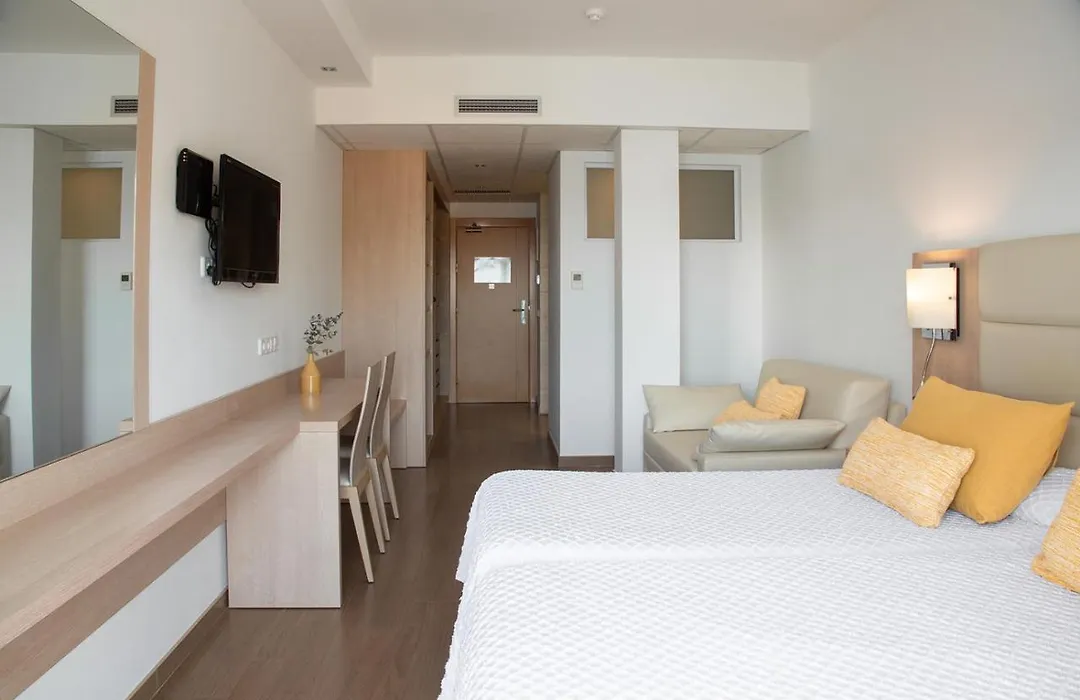 Hostal La Cigüeña-1