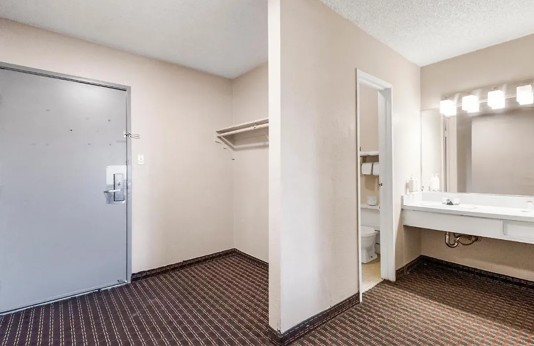 Heritage Inn Express Hayward-1