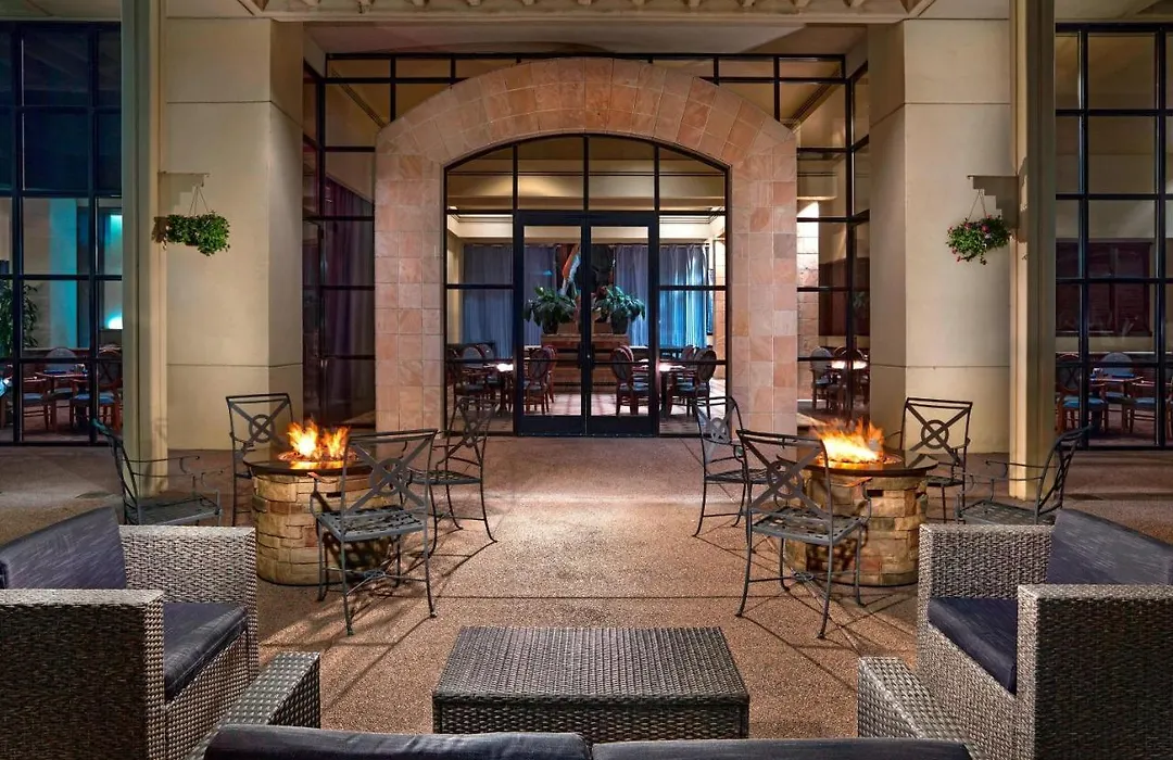 Sheraton Crescent Hotel-1