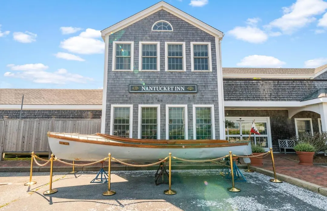 Nantucket Inn-1