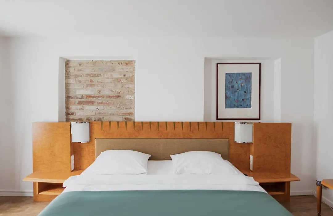 Hotel Cristallo-1